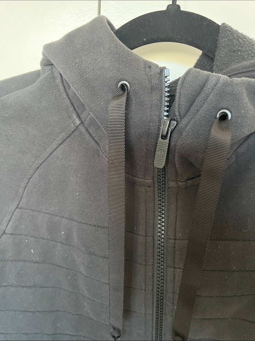 Lululemon Zip up hoodie Black size 4 - Picture 4 of 5